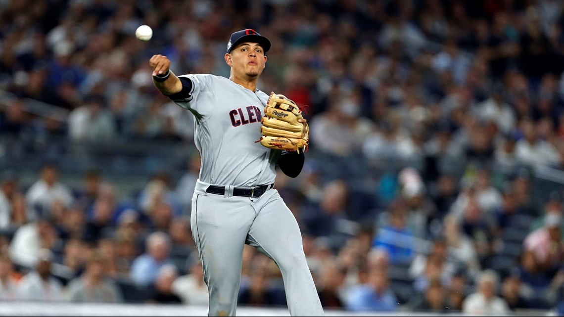 Cleveland Indians trade Giovanny Urshela to Toronto Blue Jays for cash  considerations