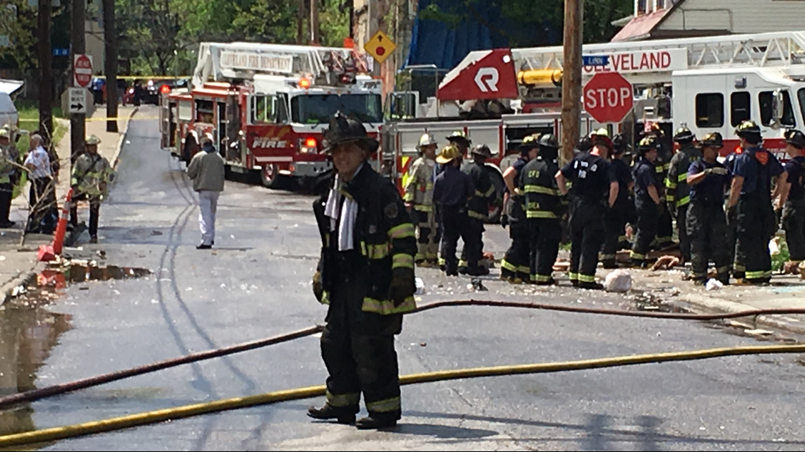 1 injured in house explosion on Cleveland's east side