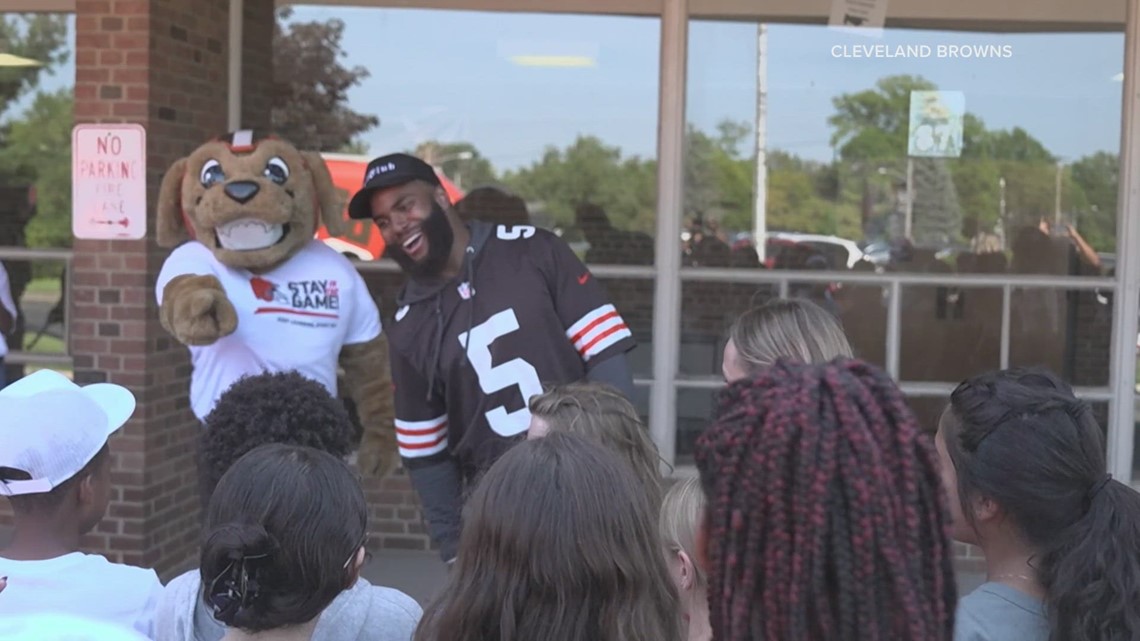 Browns team up with Shaker Hts. schools to improve attendance