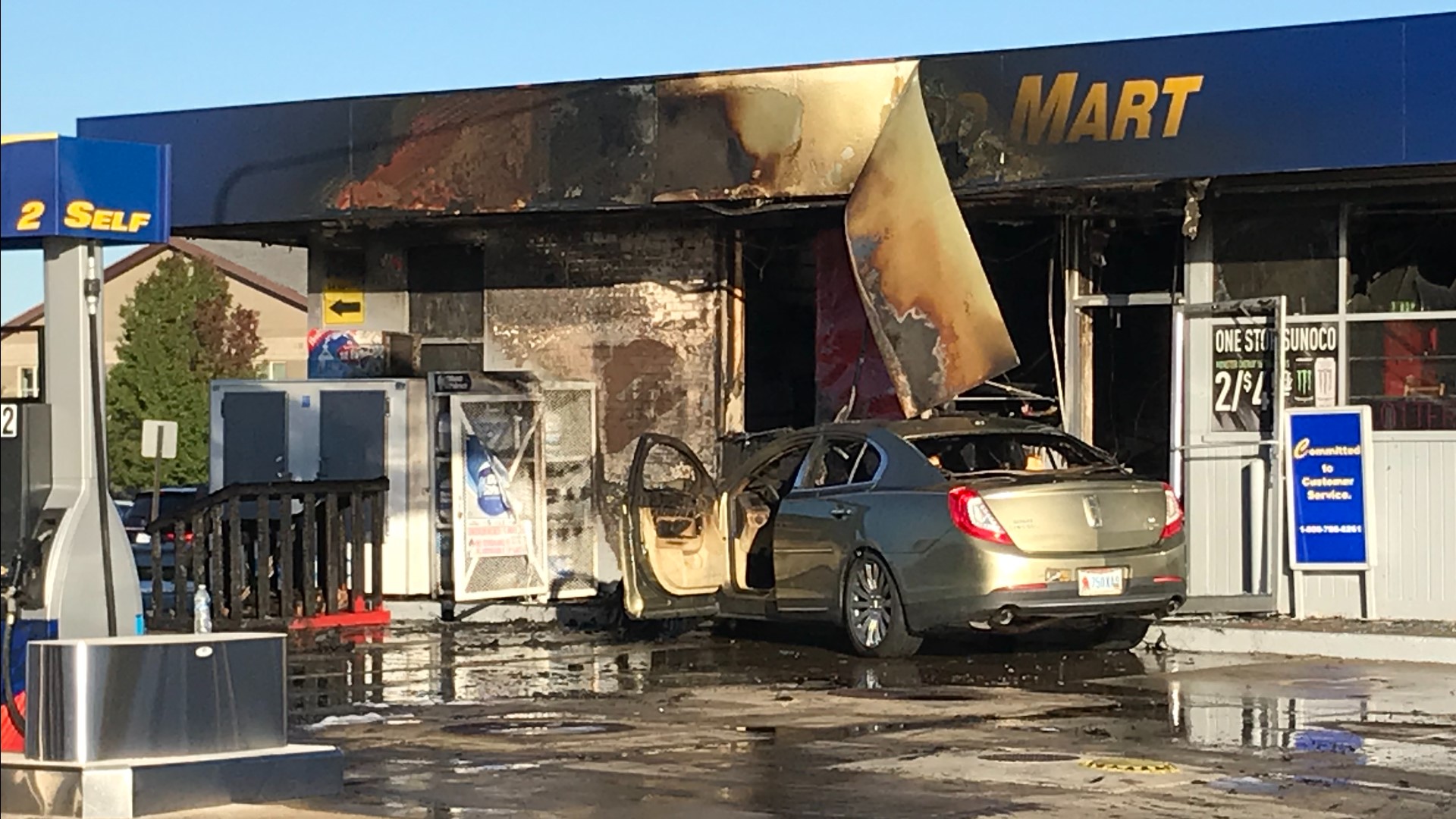 Gas station store in North Royalton catches fire