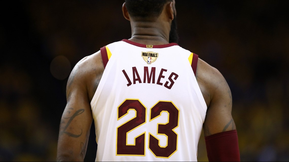 LeBron James Cavs jerseys bought recently can be exchanged for free