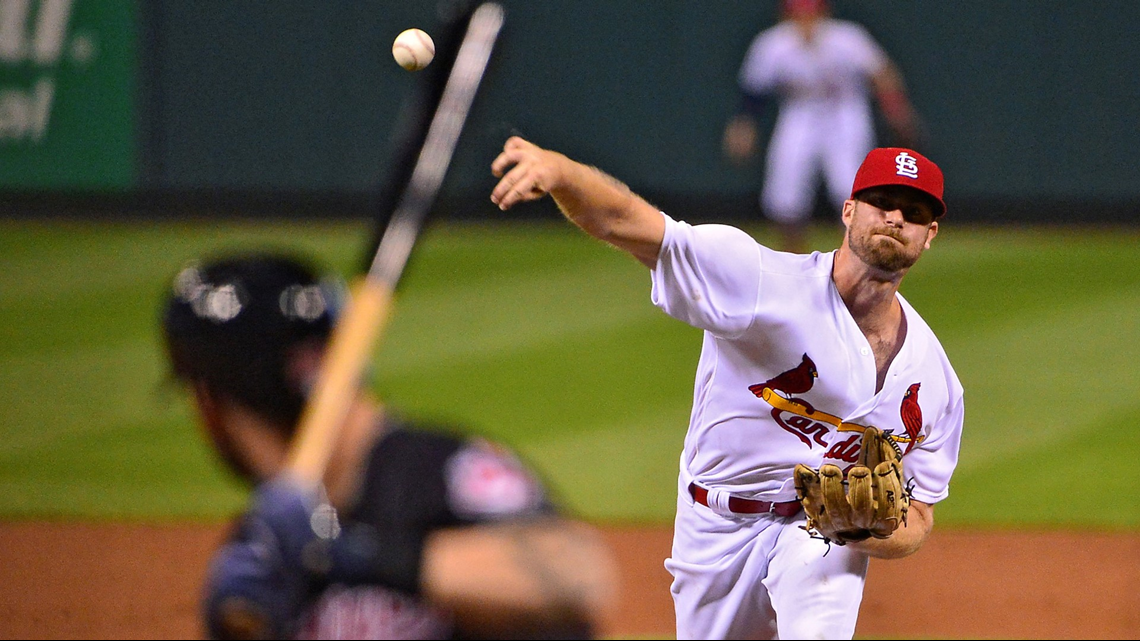 Cleveland Indians Tyler Naquin (30) bats in the third inning