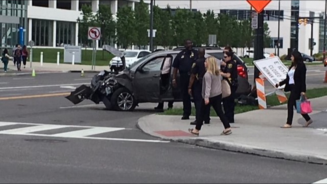 Woman killed in crash near Cleveland Clinic