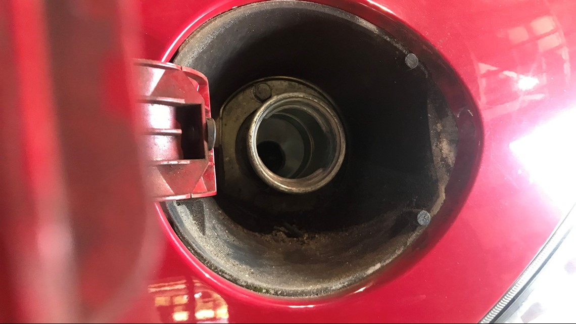 VERIFY Can a full gas tank in your car explode with the heat?