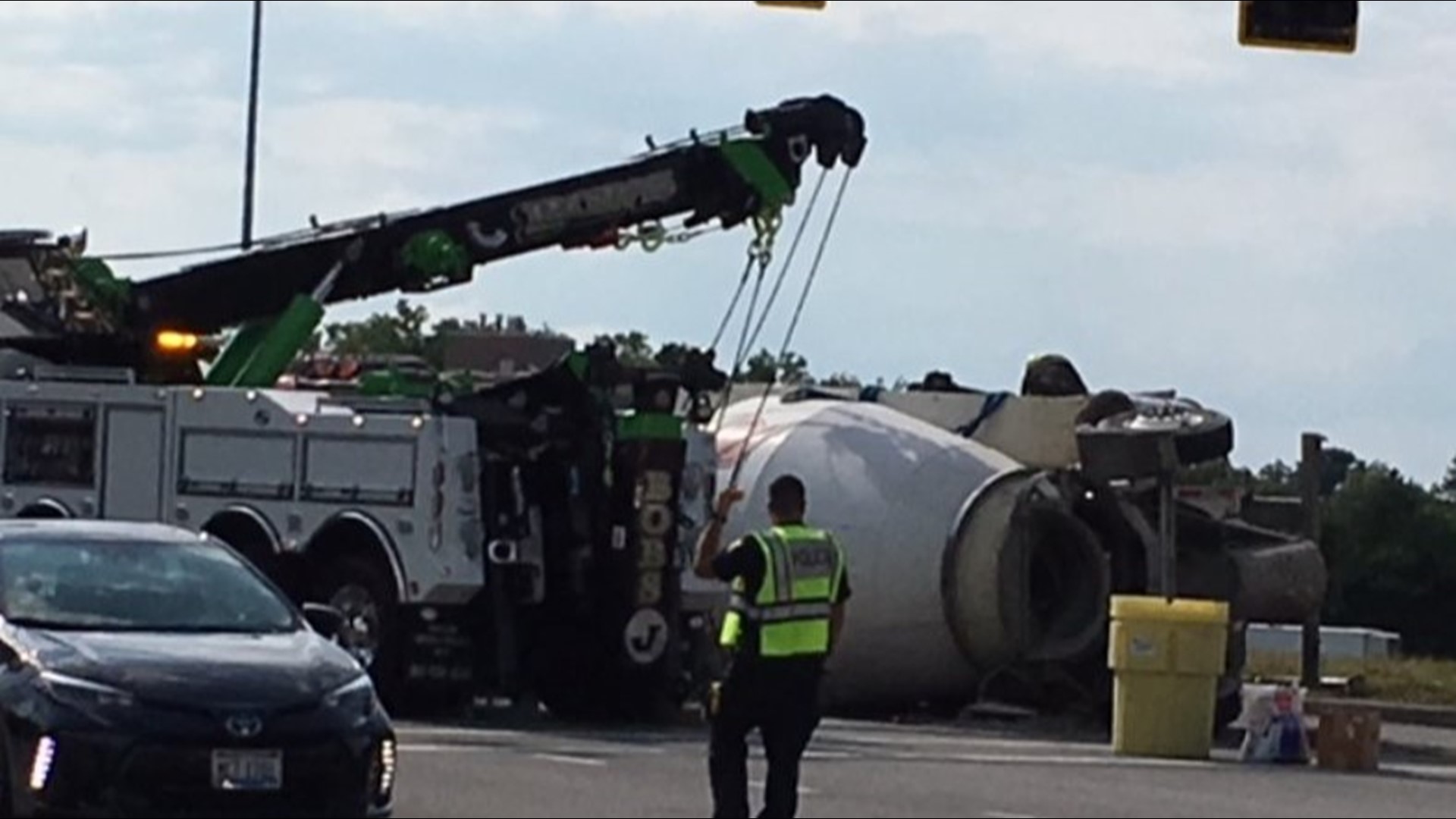 PHOTOS | Lyndhurst cement truck accident at Cedar-Brainard | wkyc.com