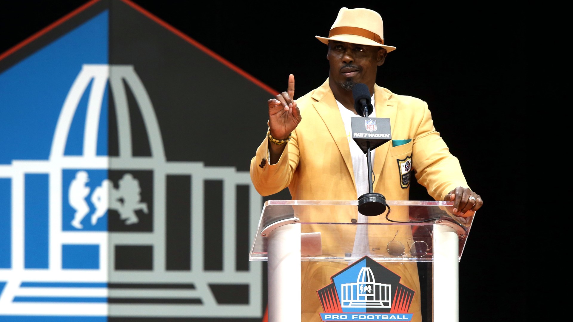 RECAP: Pro Football Hall of Fame enshrines Class of 2018 | wkyc.com