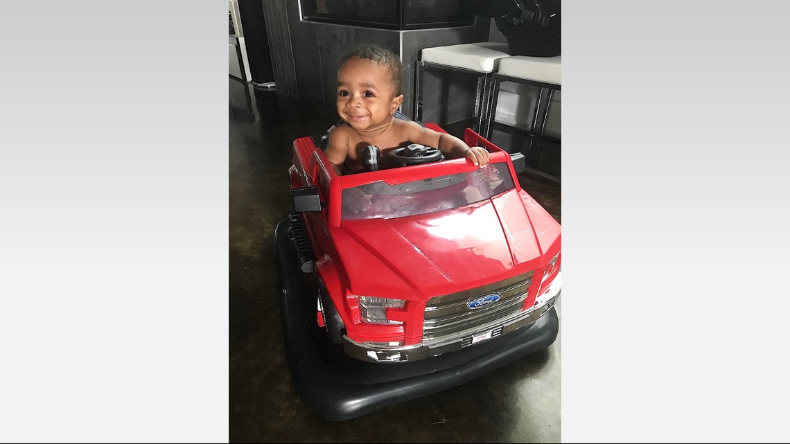 PHOTOS Houston family's glass table shatters without warning