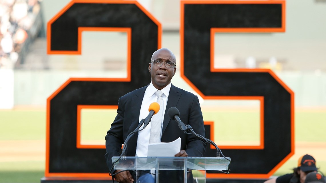 Home run king Barry Bonds has his No. 25 retired by Giants