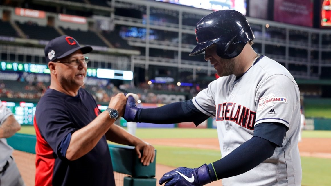 Tyler Naquin describes what's working for him after 4th straight 2