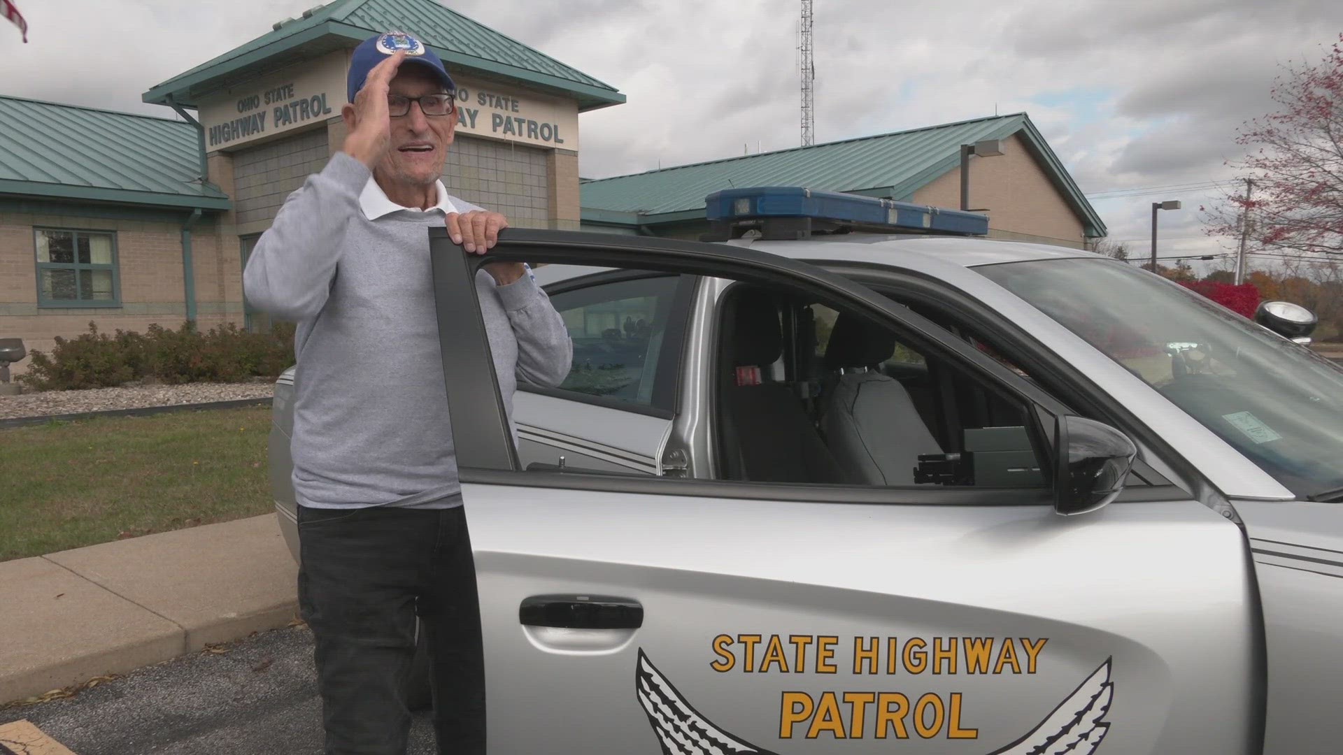 Rockney Lee always wanted to be a state trooper, and on his 90th birthday, he got to live out a lifelong dream.