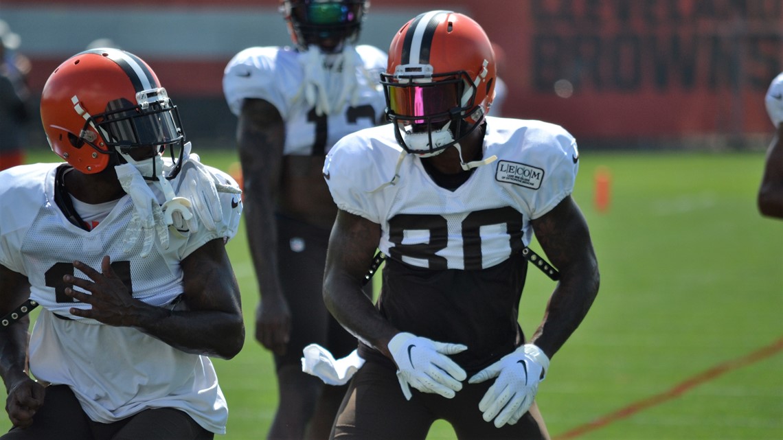 Hue Jackson: Jarvis Landry continues to 'walk the talk,' make