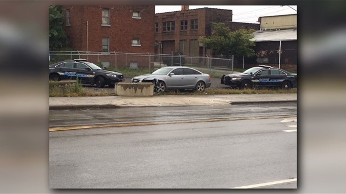 Armed robbery leads to foot pursuit on Cleveland's east side | wkyc.com