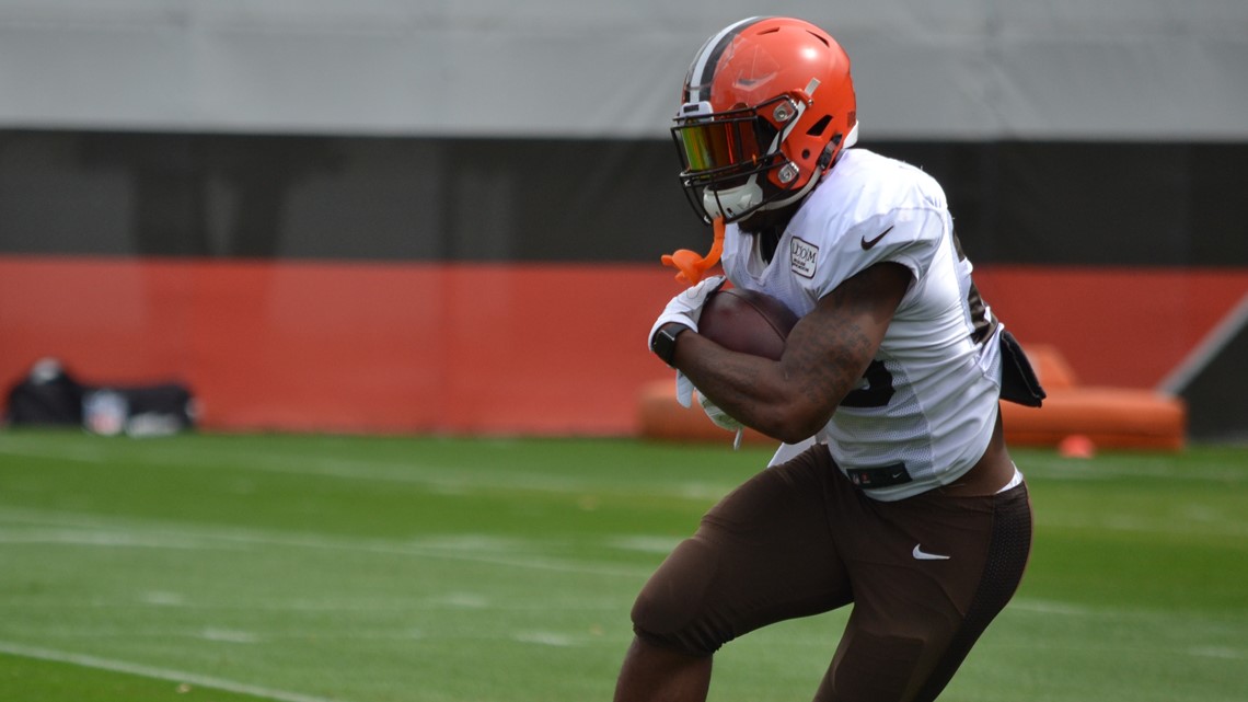 Tampa Bay Buccaneers named team to watch for Duke Johnson Jr.