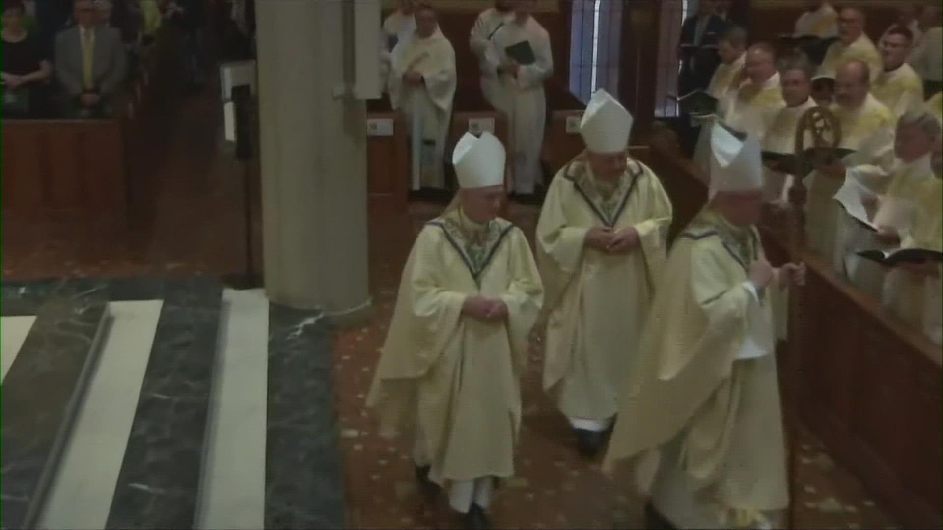 Rev. Michael G. Woost was officially installed as a new auxiliary bishop, assisting the bishop of the Catholic Diocese of Cleveland today. 3News' Laura Caso reports.