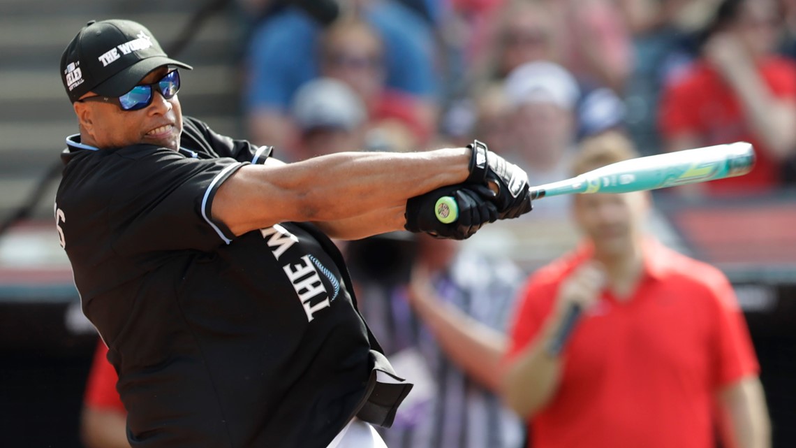 J.R. Smith removes shirt just like old times during MLB All-Star Celebrity  Softball Game