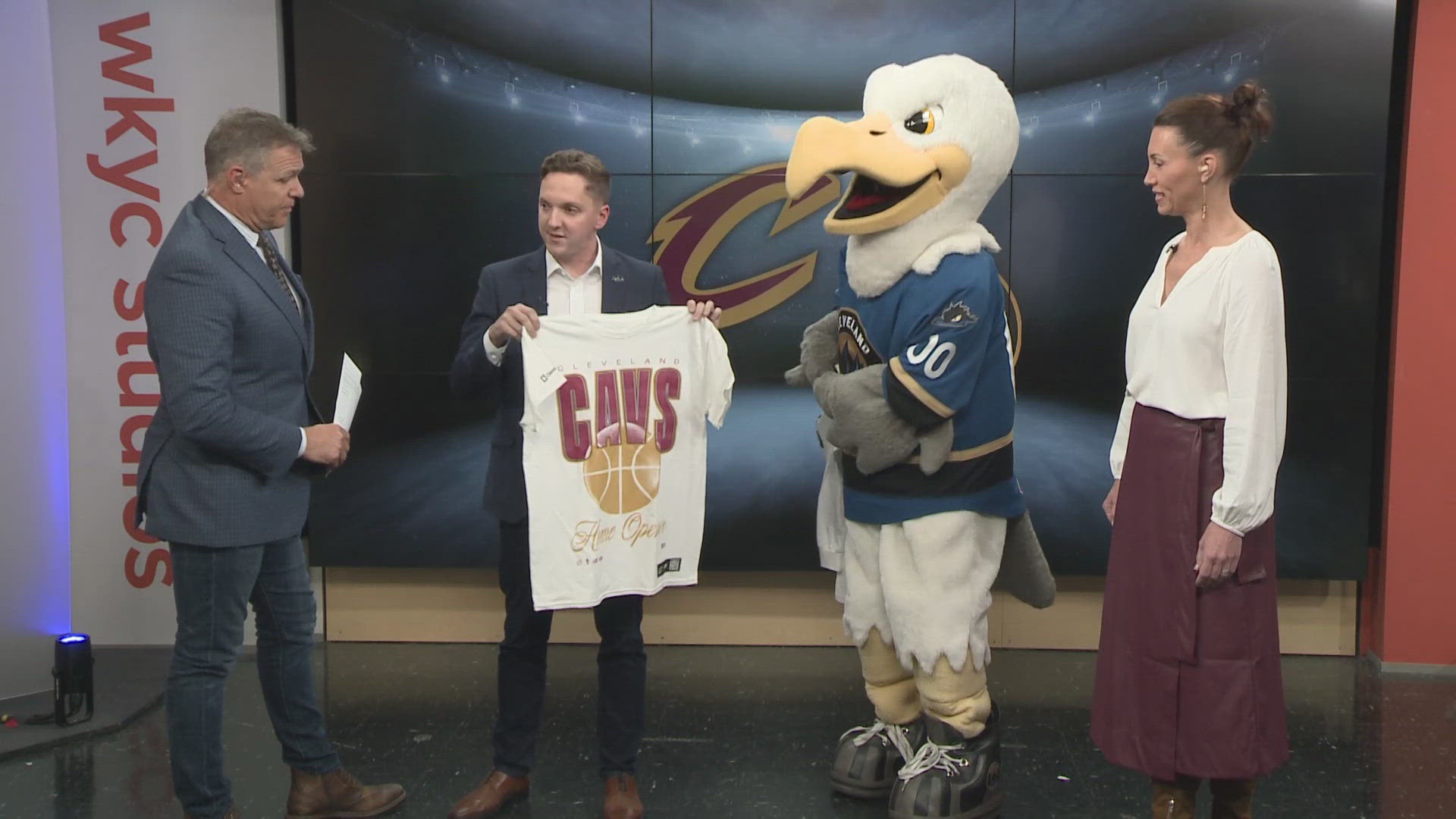 3News' Jay Crawford and Betsy Cling talk to Cleveland Monsters VP of marketing and mascot Sully about a busy weekend at Rocket Mortgage FieldHouse.