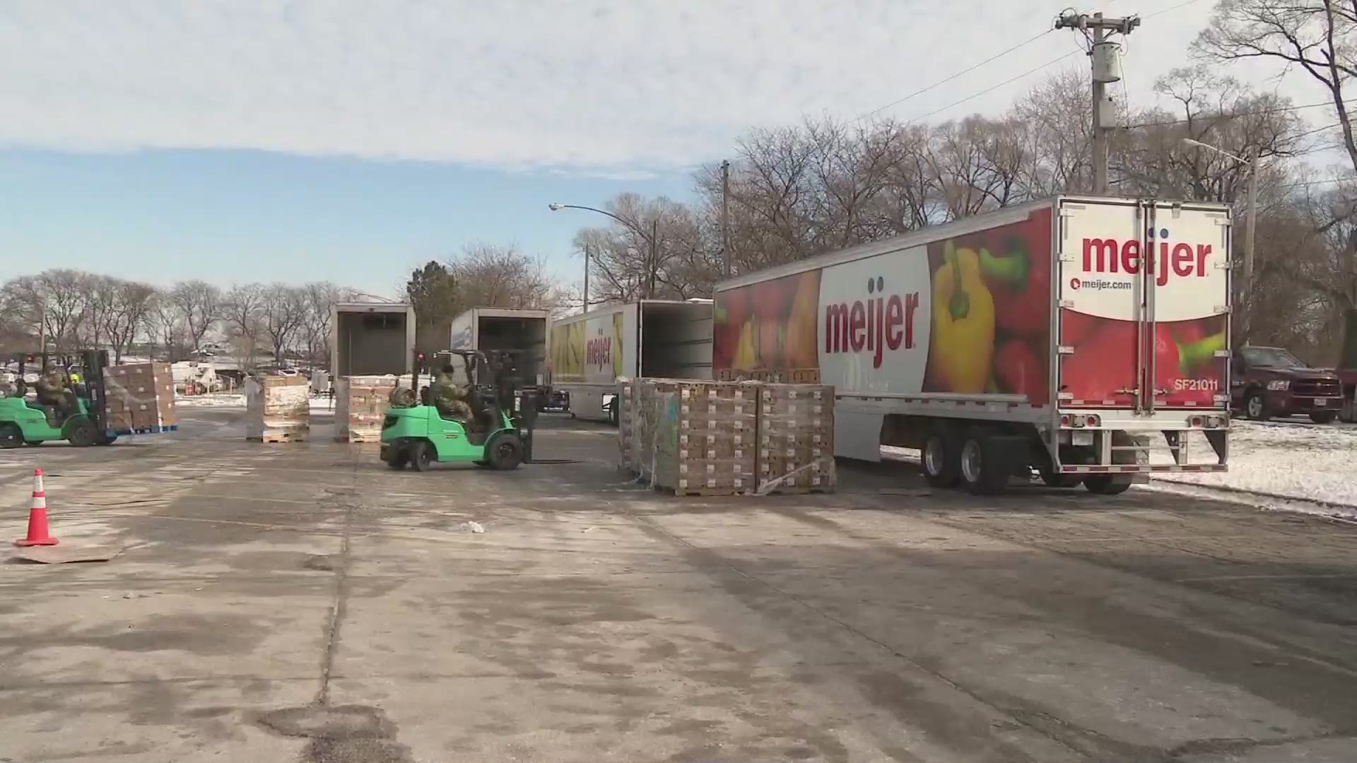 Meijer Kicks Off Massive $1 Million in Turkey Donations. The turkeys will be distributed at the City of Cleveland's Muni Lot directly to food bank clients.