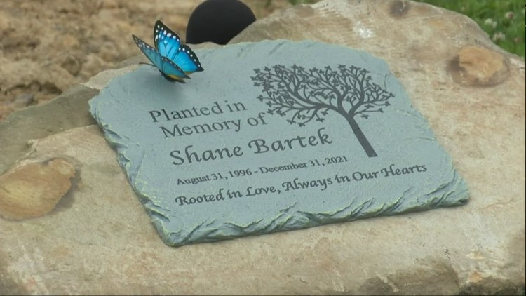 Middleburg Heights school dedicates tree in honor of fallen Cleveland Police Officer Shane Bartek