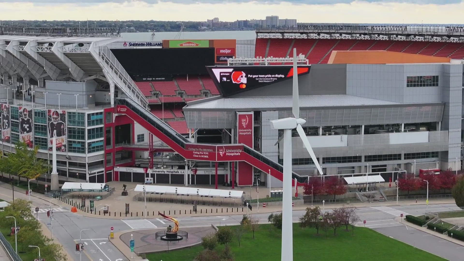 A new report from Cleveland City Hall is offering a look at the impact of the Browns moving the stadium from downtown to Brook Park.