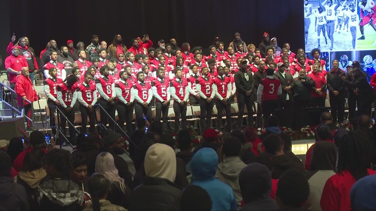 Cleveland holds rally for Glenville High School football state championship