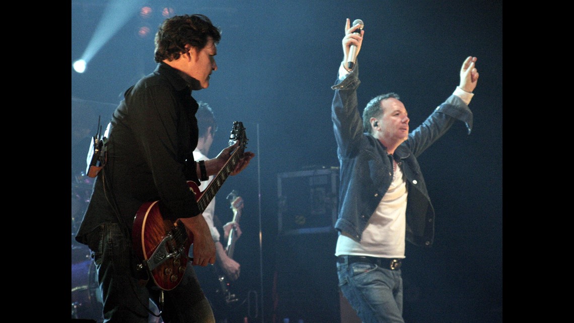 Simple Minds guitarist Charlie Burchill previews Cleveland concert and ...