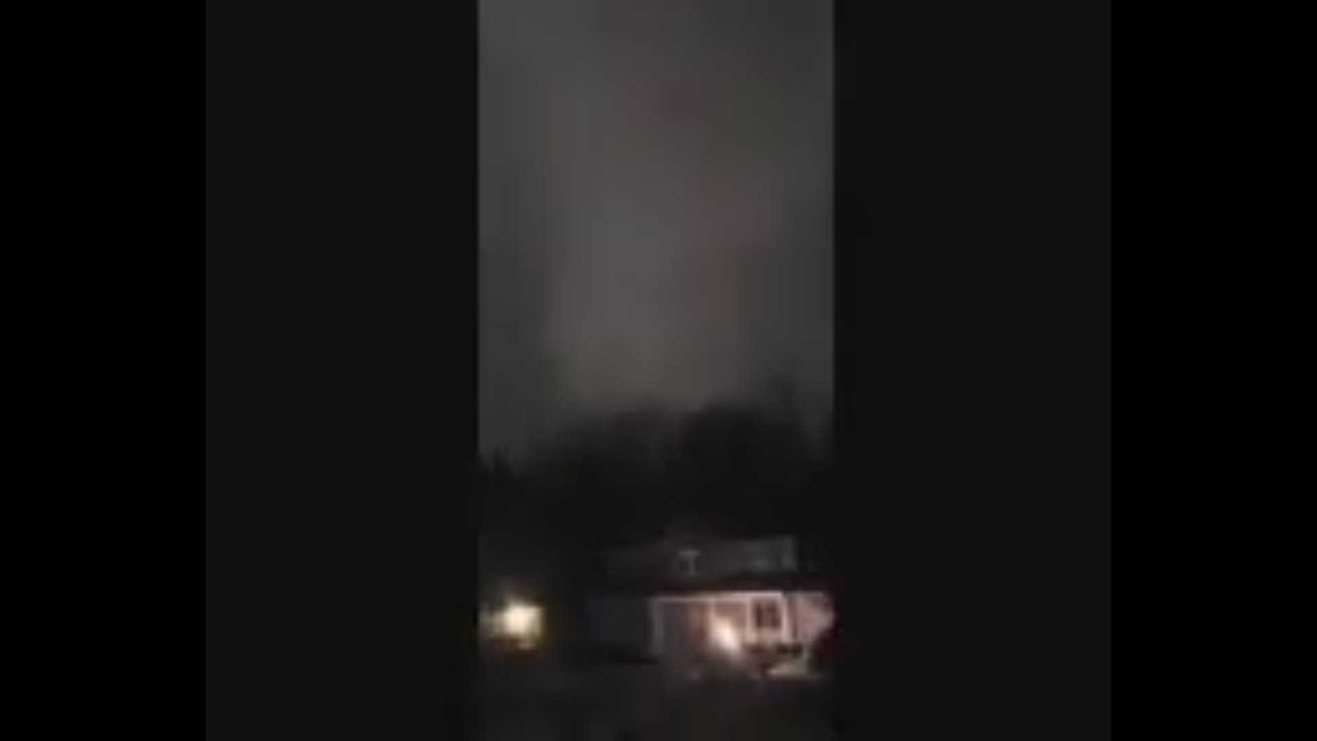 Storms have left tens of thousands without power in Northeast Ohio. Susan Russano and Jared Svodoba provided this video to 3News.