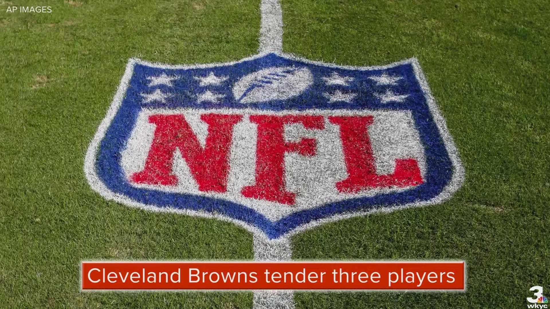 On Friday, the Cleveland Browns announced they have placed free agent tenders on three players, including wide receiver Rashard Higgins.