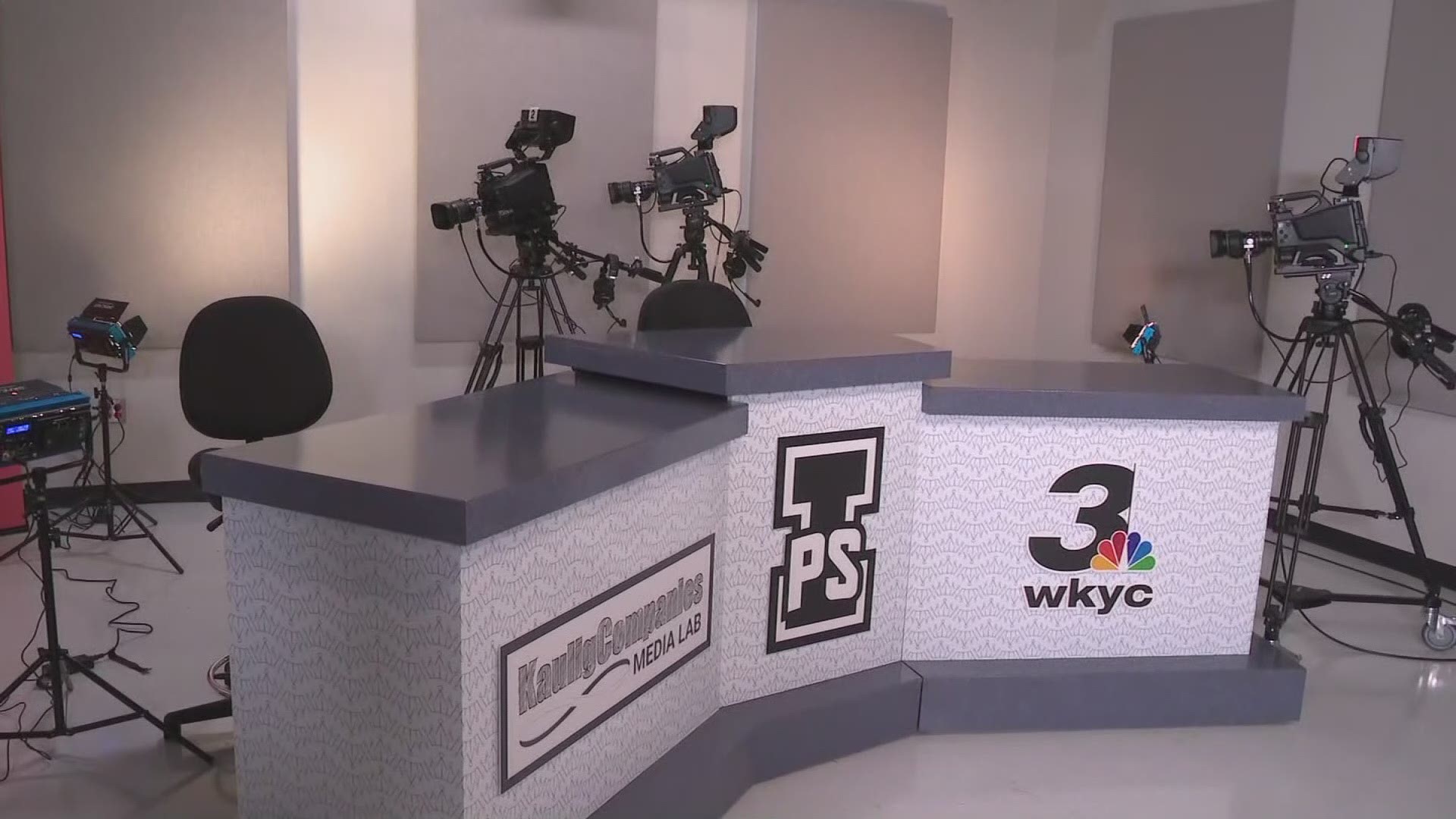A state-of-the-art media lab that gives students a real world taste of the news business will be unveiled Wednesday at the I PROMISE School in Akron