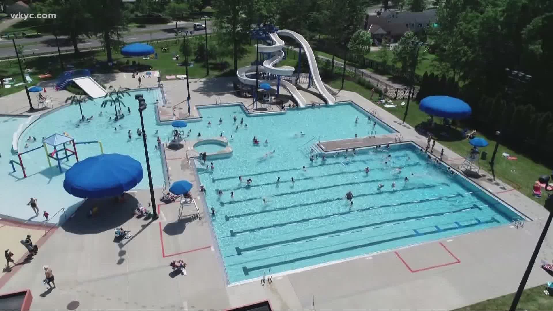 The pool is definitely a great place to go today if you're looking to cool down. I've seen hundreds of people in and out throughout the day. Brandon Simmons reports.