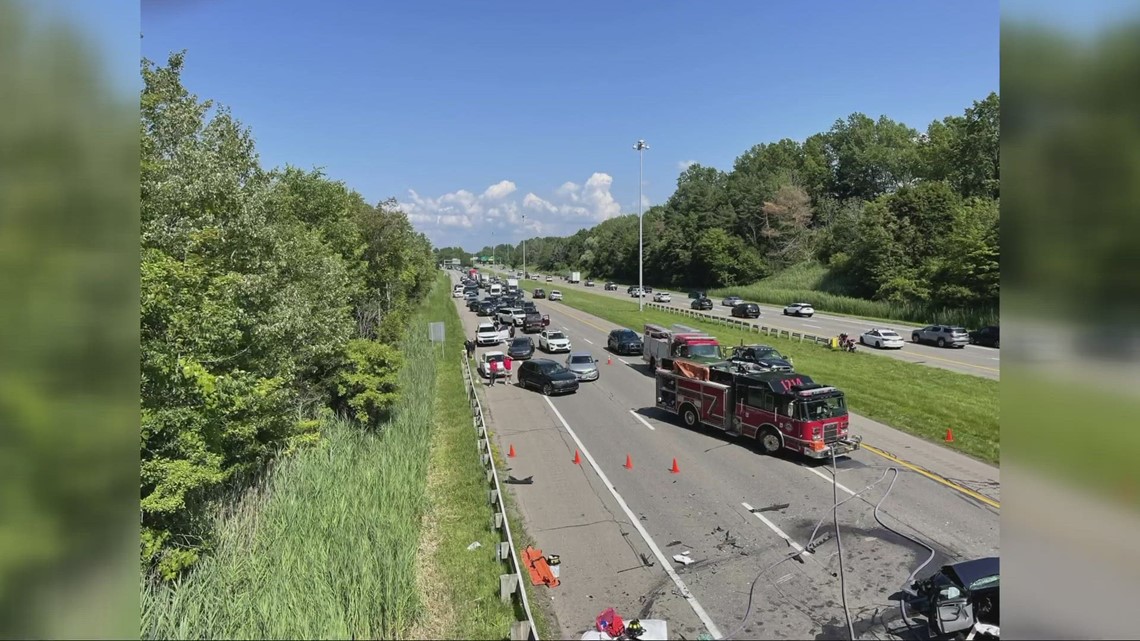 Head On Crash Causes Cleveland Highway To Close Wkyc head-on-crash-causes-cleveland-highway-to-close-wkyc