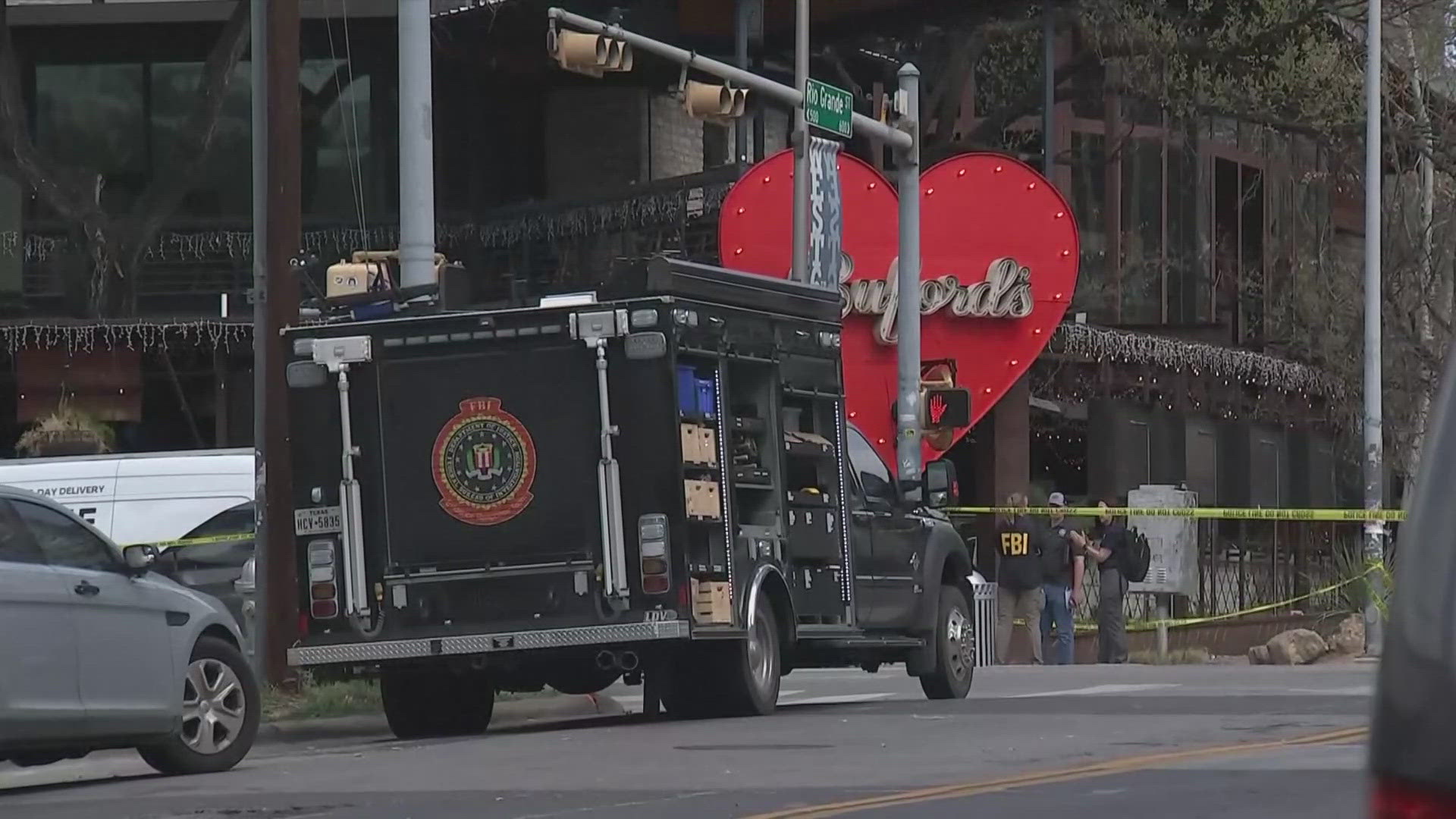 FBI investigates deadly shooting in Austin that left 3 dead, including ...