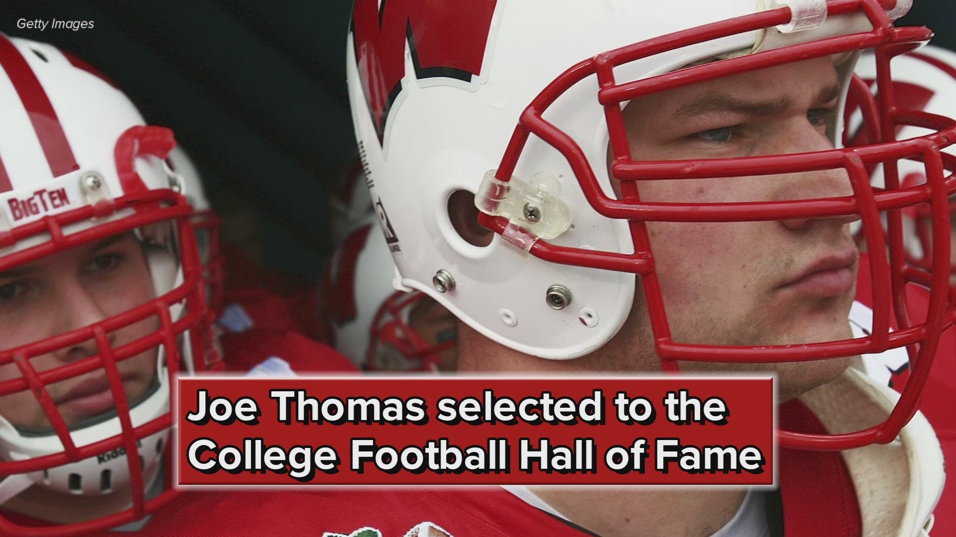 Thomas joins Texas quarterback Vince Young and USC defensive back Troy Polamalu in the 13-player class.