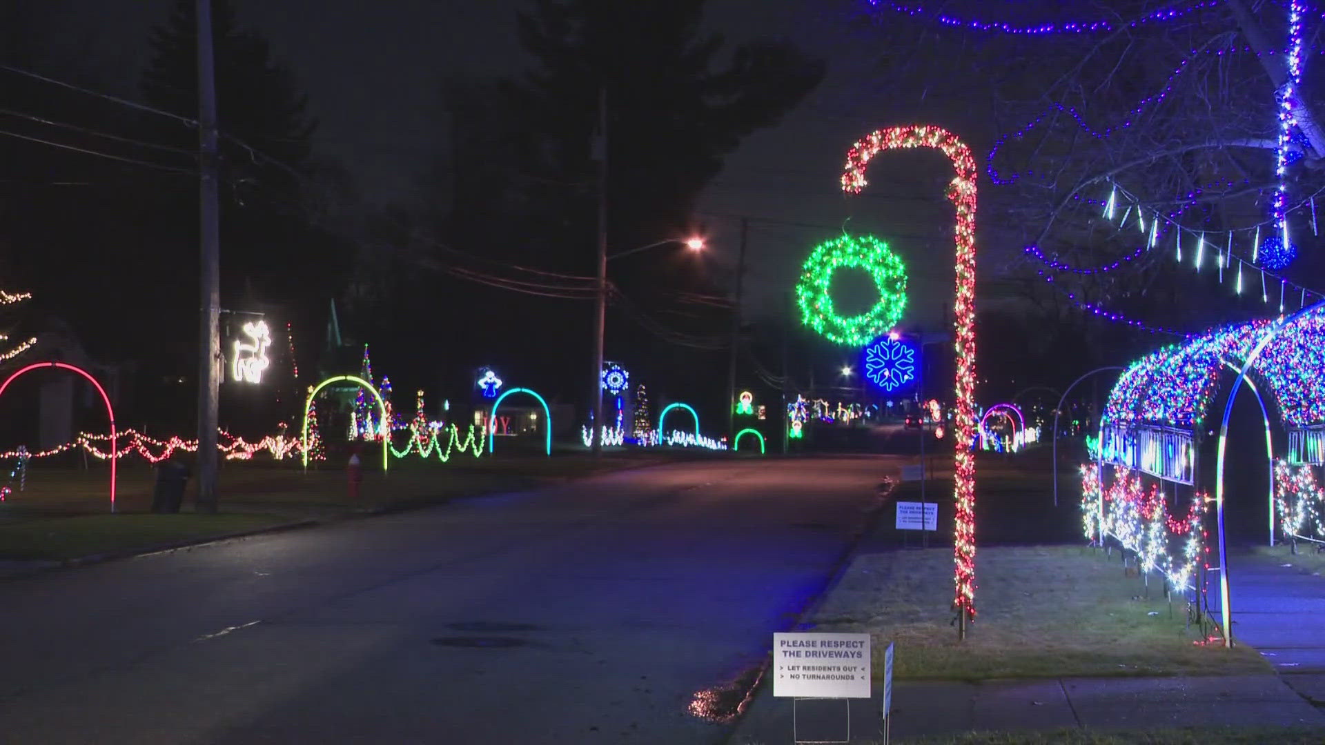 The mayor says large crowds make it hard for first responders to go down Seabury, particularly with lighted arches over sidewalks or lights on tree lawns.