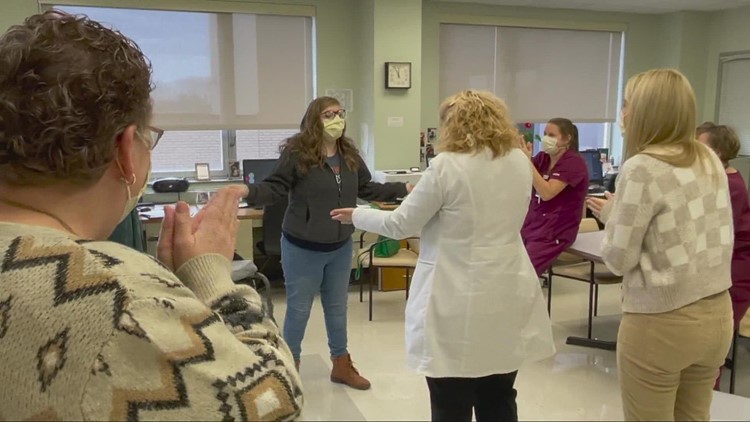 'Look what I'm doing for you!': Parma woman walks for nurses after miraculous recovery