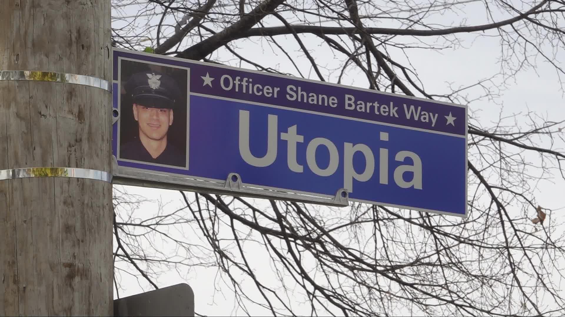 The honorarium will be added to the street of Utopia, near the intersection East 152nd Street.