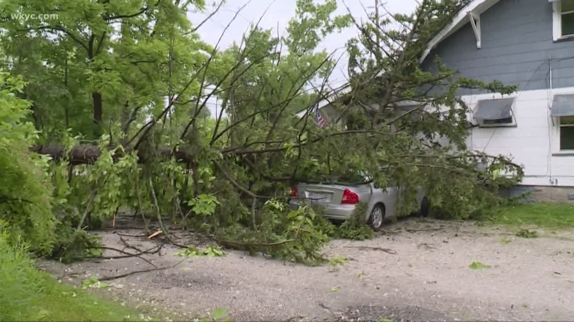 NWS confirm EF1 tornado in Oakwood and Glenwillow in Cuyahoga County