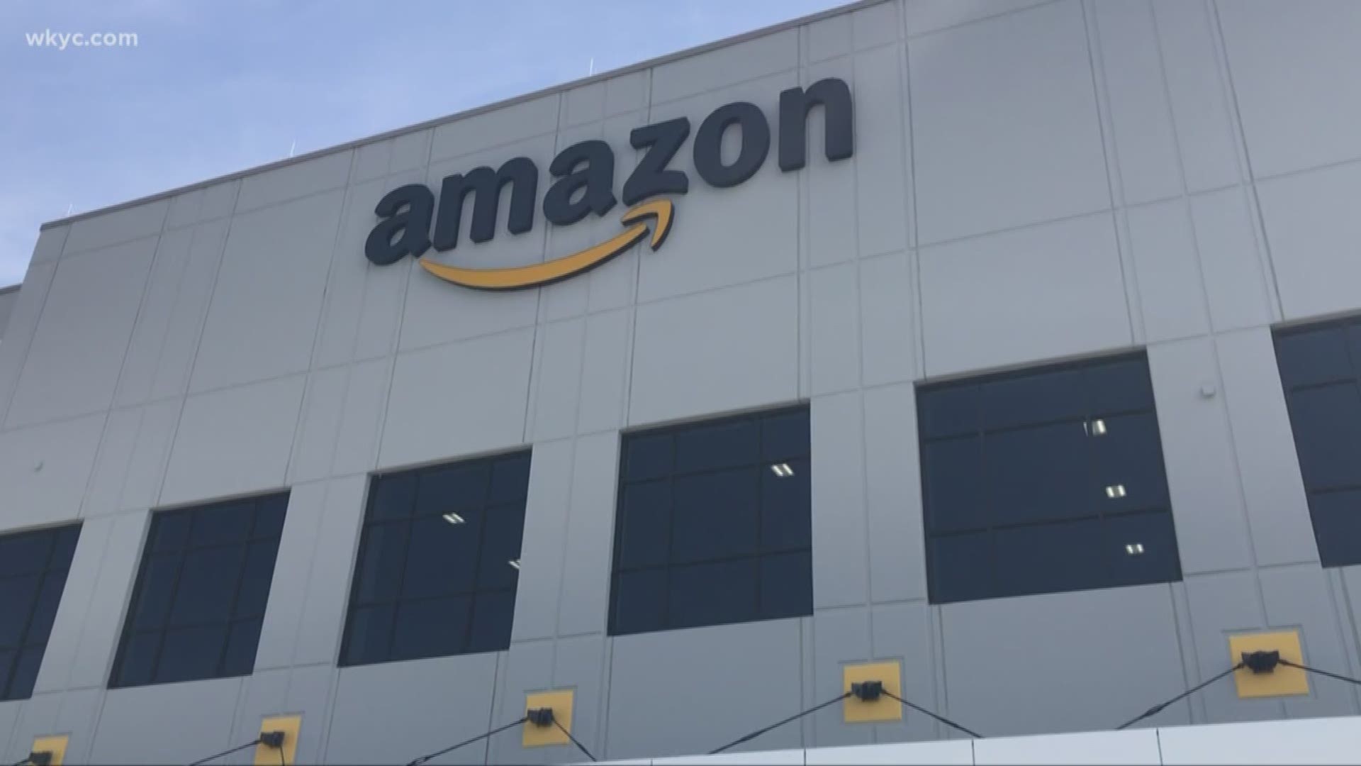 Amazon sign installed on new facility in North Randall