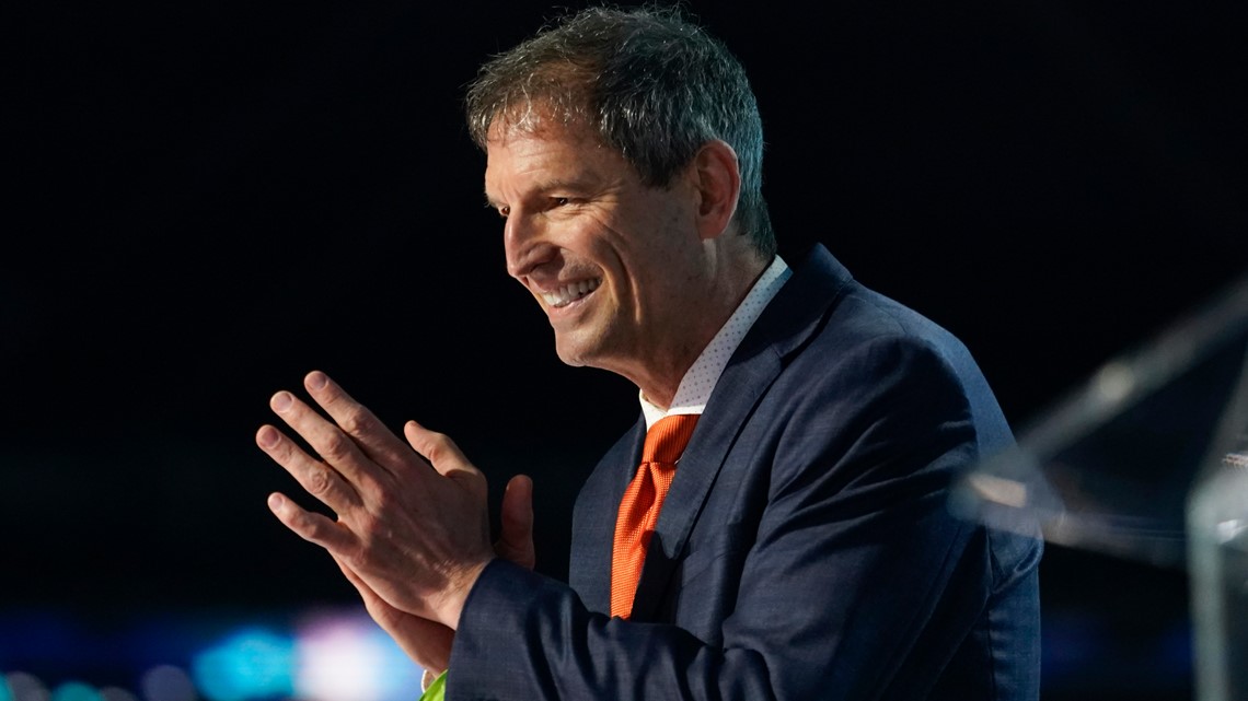 Browns president doesn't condone Bernie Kosar's behavior 