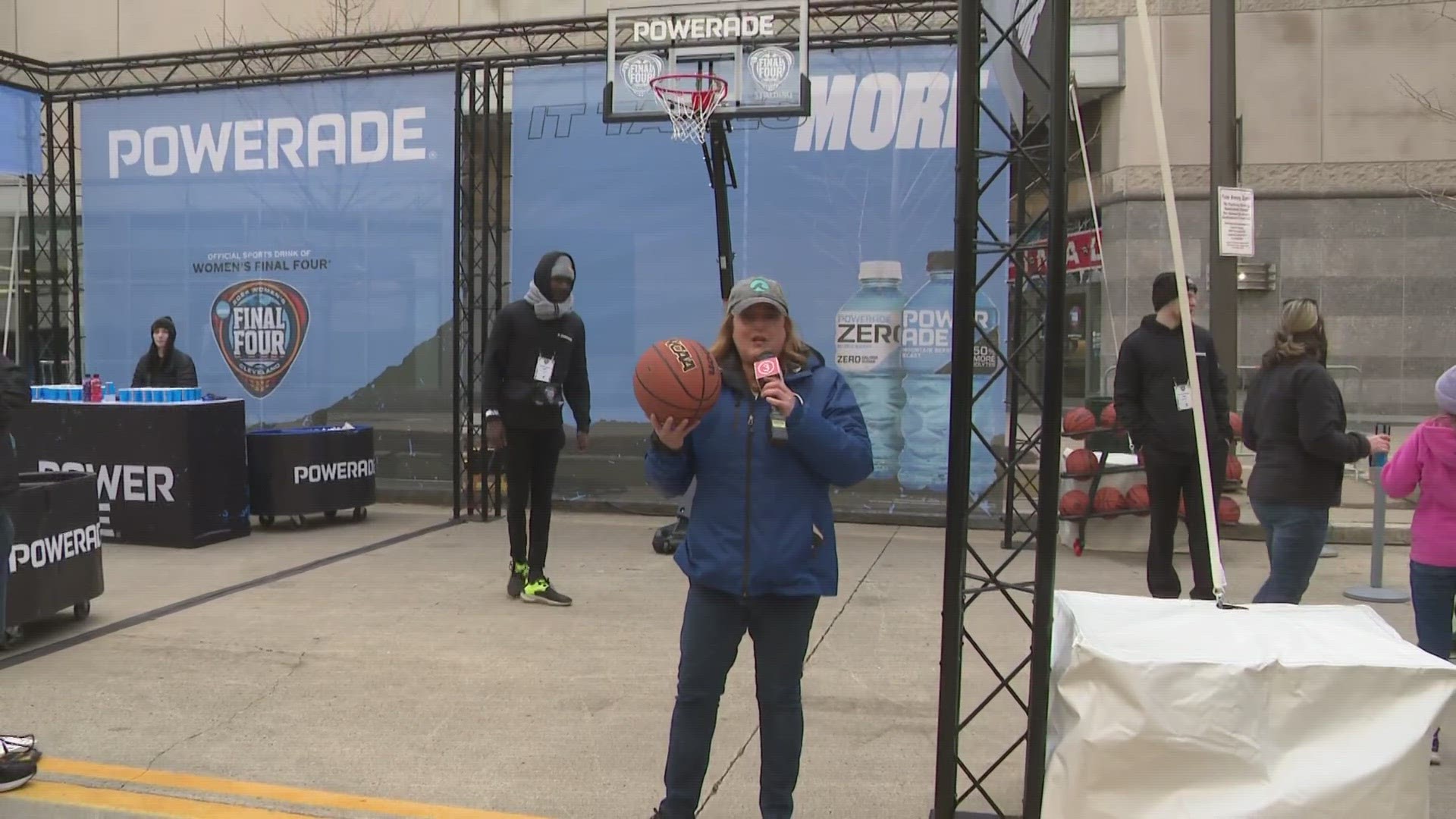 3News' Monica Robins reports — and makes a basket! — from the Party in the Plaza ahead of the NCAA Women's Final Four in Cleveland.