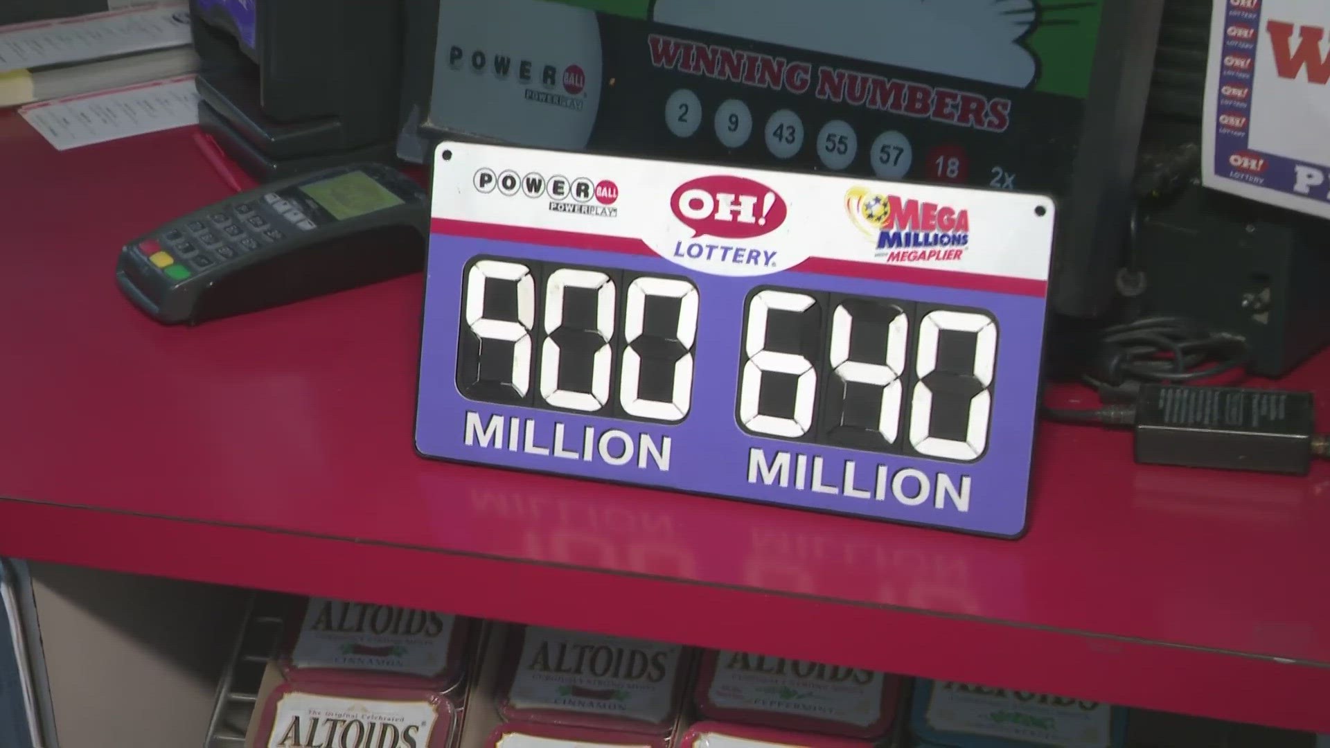 Northeast Ohio prepares for 900 million Powerball drawing