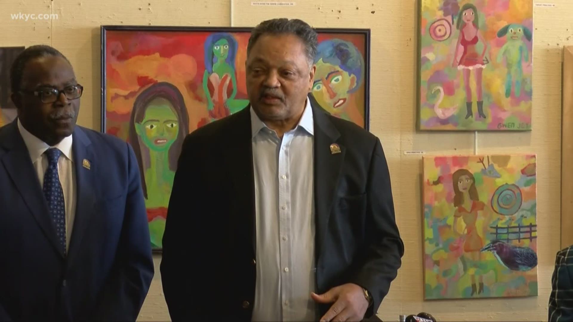 Jesse Jackson meets with GM workers, community leaders about racial threats at Toledo plant