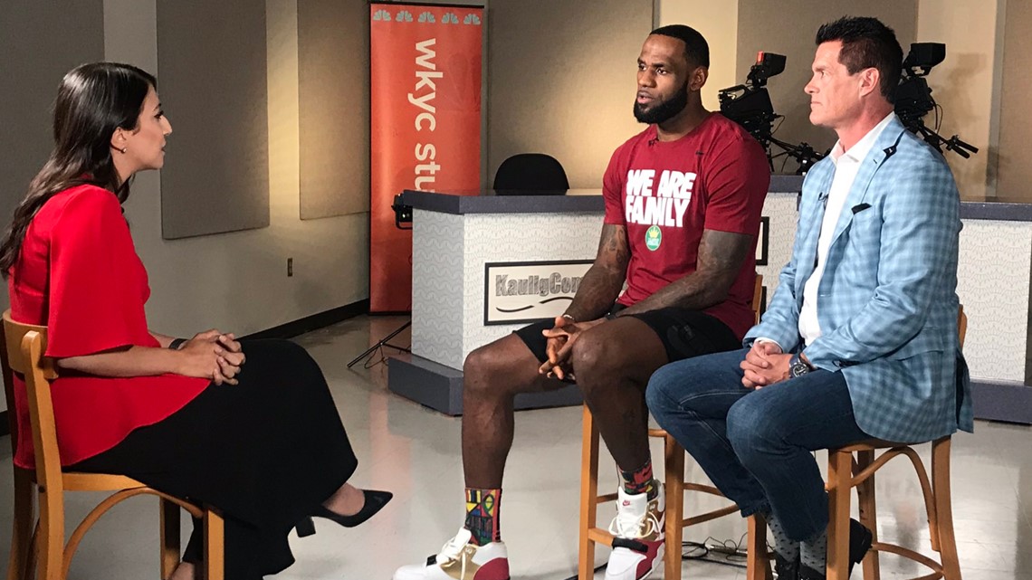 LeBron James joins St. Vincent-St. Mary teammates to try out new basketball  court at Akron's I Promise School