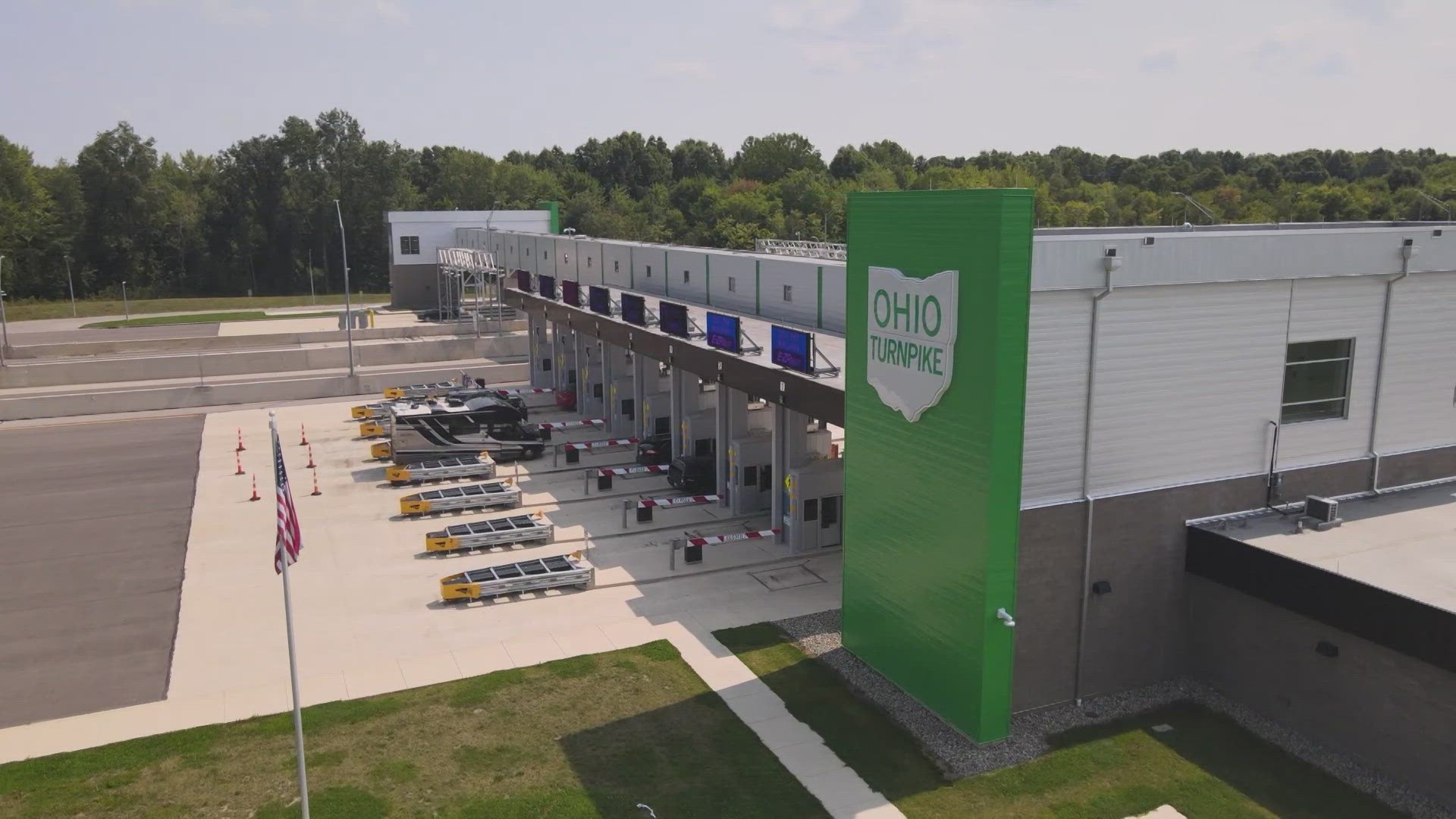 Unpaid tickets, unread E-Z Passes and customer service issues have piled up since the Ohio Turnpike unveiled a new toll collection system in April.