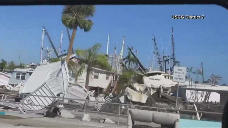 Hurricane Ian slams Carolina coast; Florida assesses damage in storm's aftermath