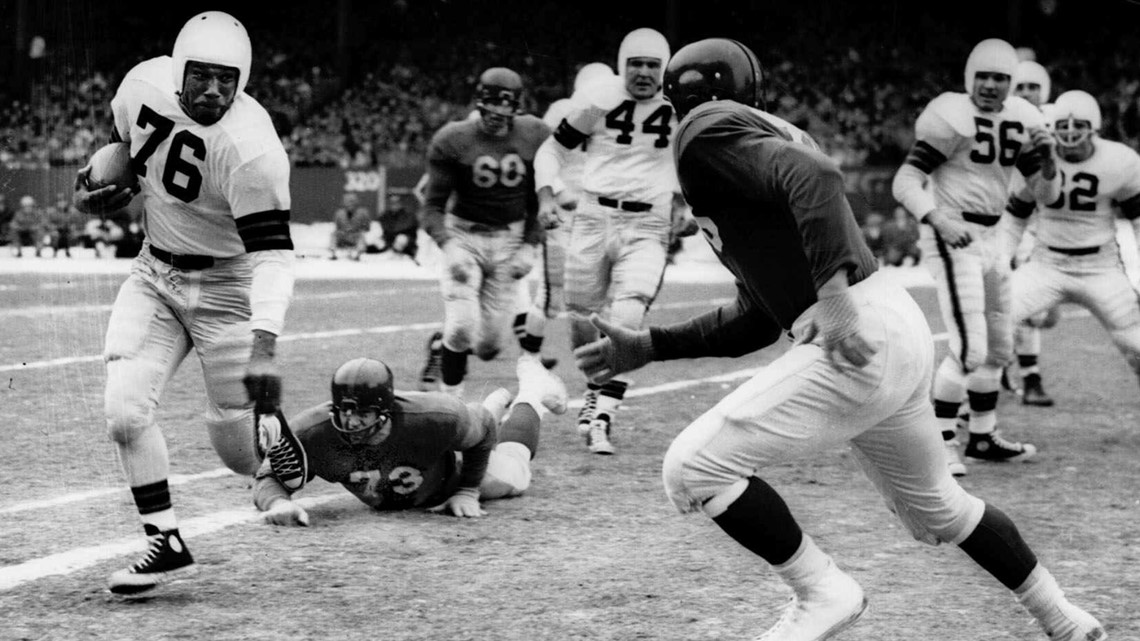 Browns Unveil 1946 'Throwback' Uniforms