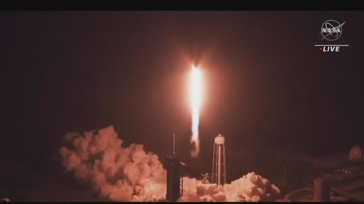 Falcon 9 launches Crew-6 from Cape Canaveral