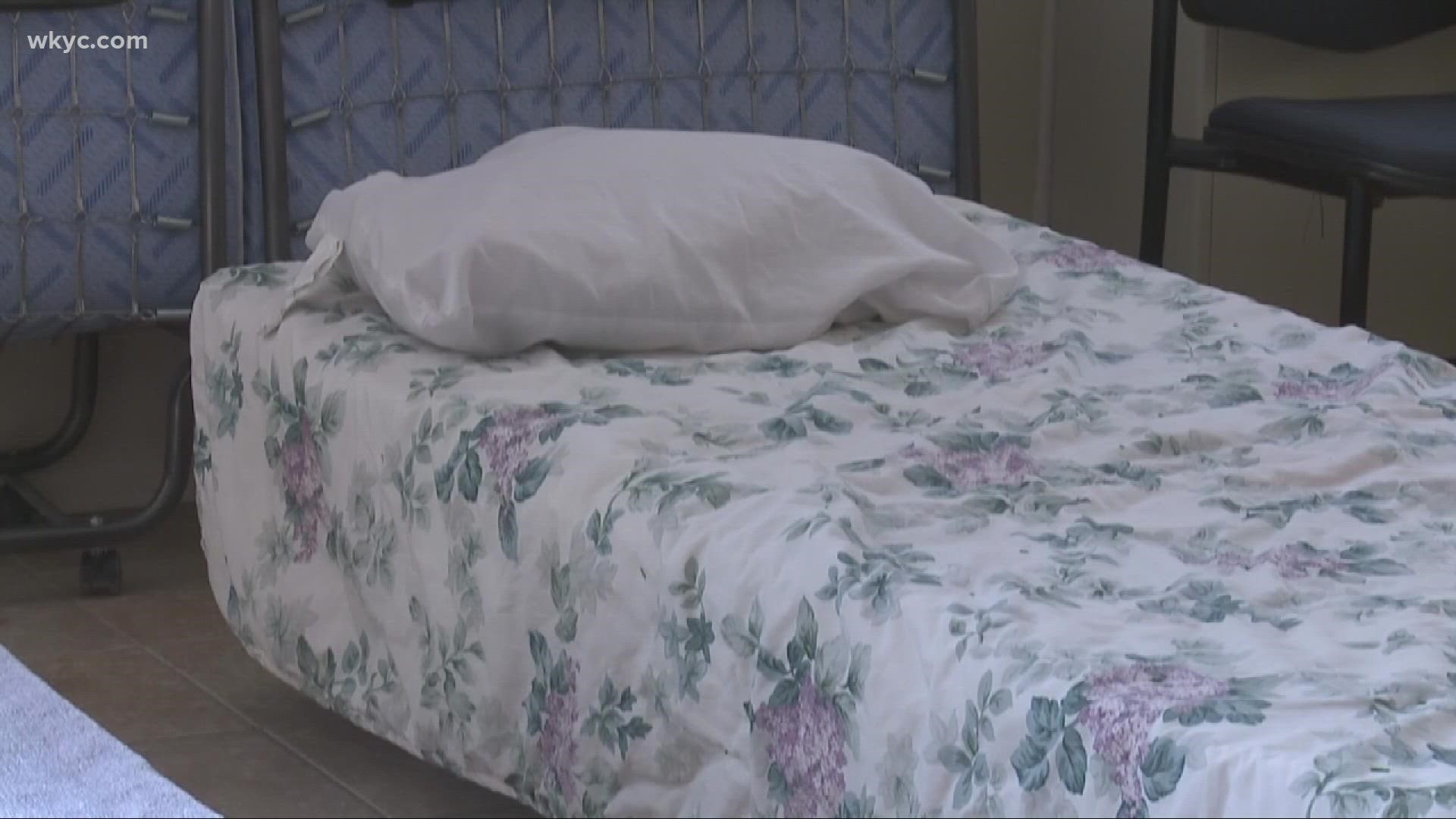 One Northeast Ohio program is partnering with local hotels to help get individuals experiencing homelessness back on their feet.