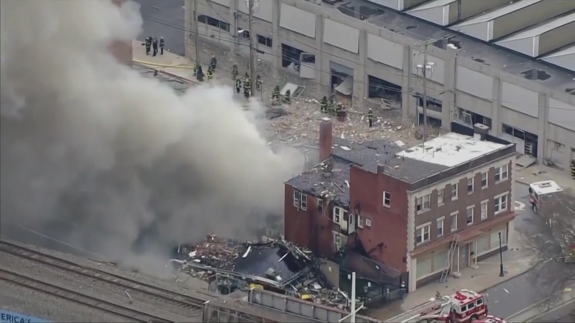 Chocolate factory explosion in West Reading, Pennsylvania 7 dead