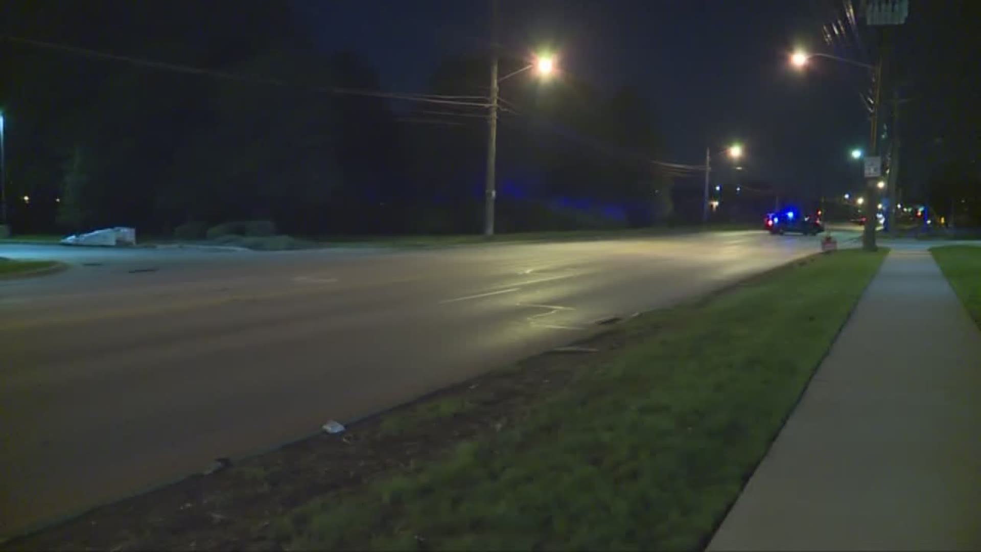 Car accident closes Snow and 130th in Parma Heights