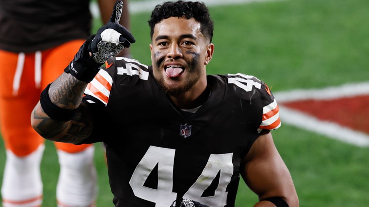 Cleveland Browns Sione Takitaki Covid-19 reserve list